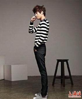 男明星蛋凹,揭秘男明星的蜕变之路