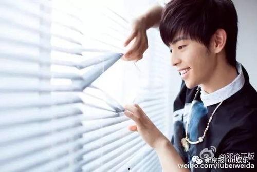 邓伦美图生活照,光影流转,魅力四溢的日常瞬间