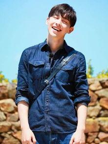 邓伦美图生活照,光影流转,魅力四溢的日常瞬间